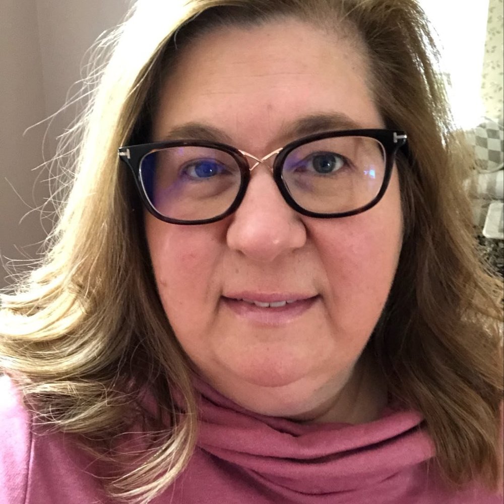 Meet your Posher, Gina